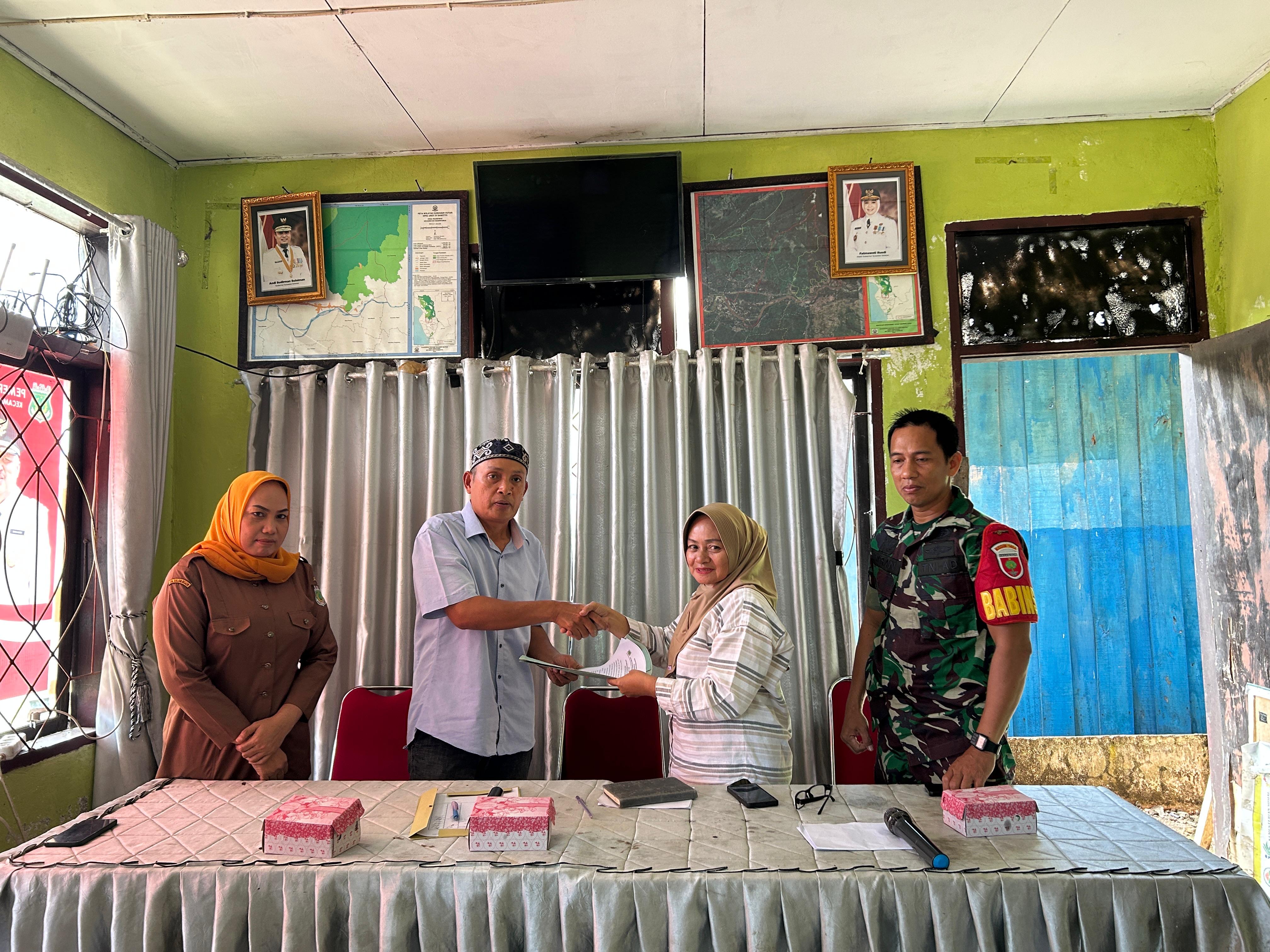rapat-pergantian-pengurus-bpd-desa-massewae